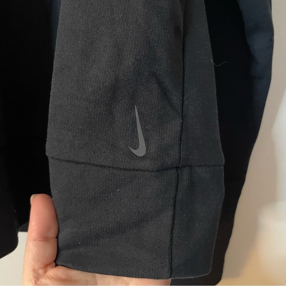 Nike Open Back Sweatshirt Medium - Picture 3 of 5